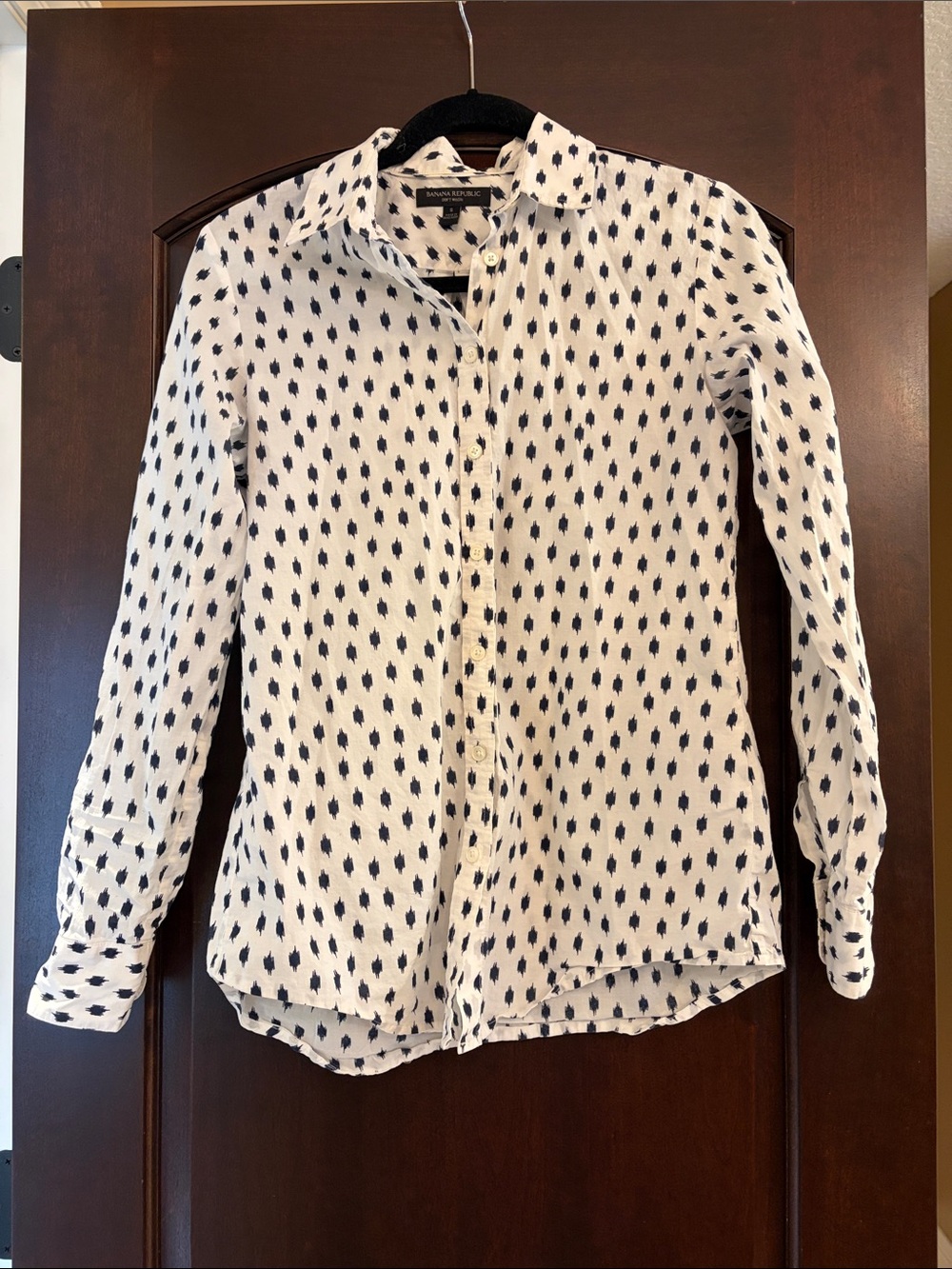 Banana Republic White Button-Down Shirt with Navy Dot Motif